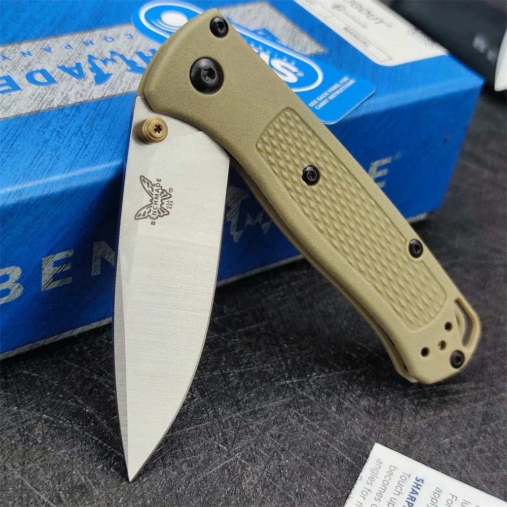 (S113) Benchmade 533, Folding Pocket Knife, S30V Steel Blade, Nylon Fiber Handle.